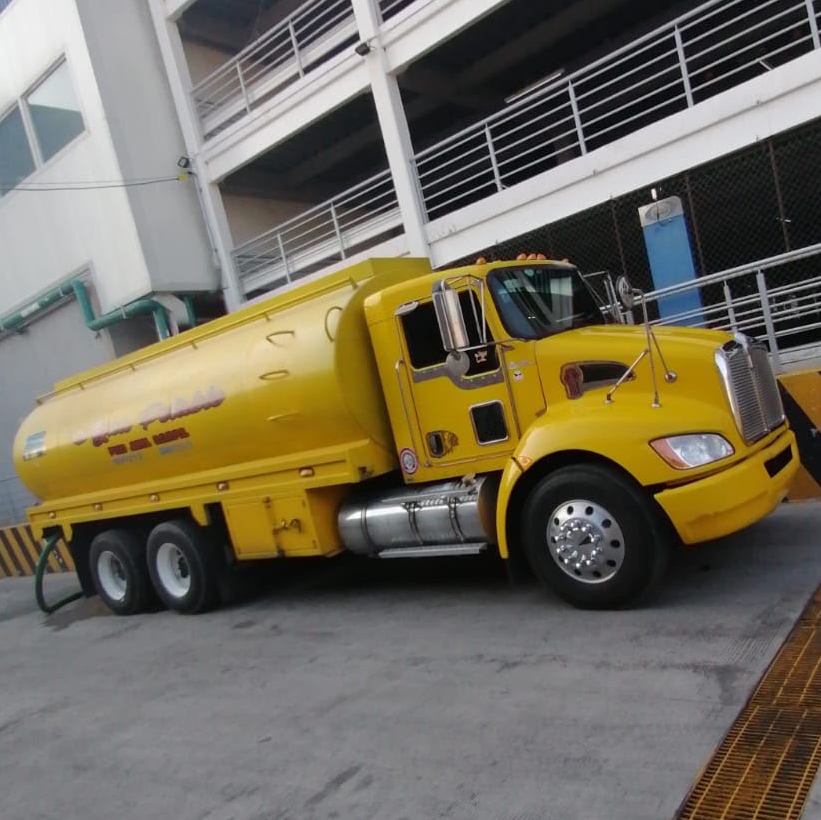 Unidad de suministro de agua potable - Pipa 9